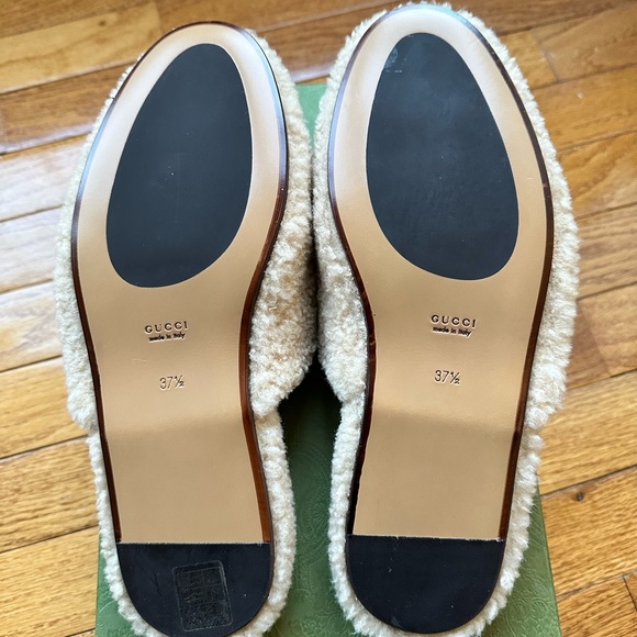 Women interlocking GG shearling sleeper - Picture 2 of 5